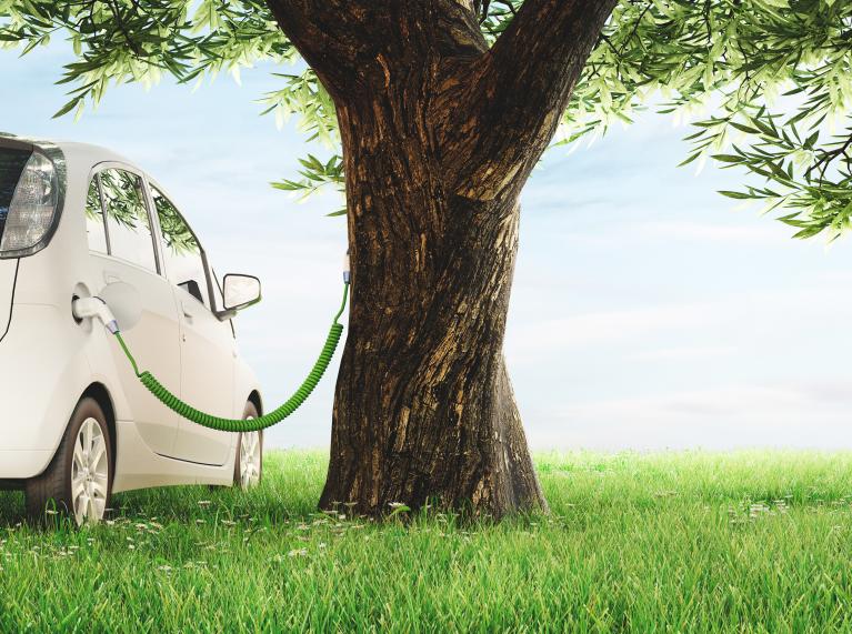 vehículos eléctricos ayudan al medio ambiente